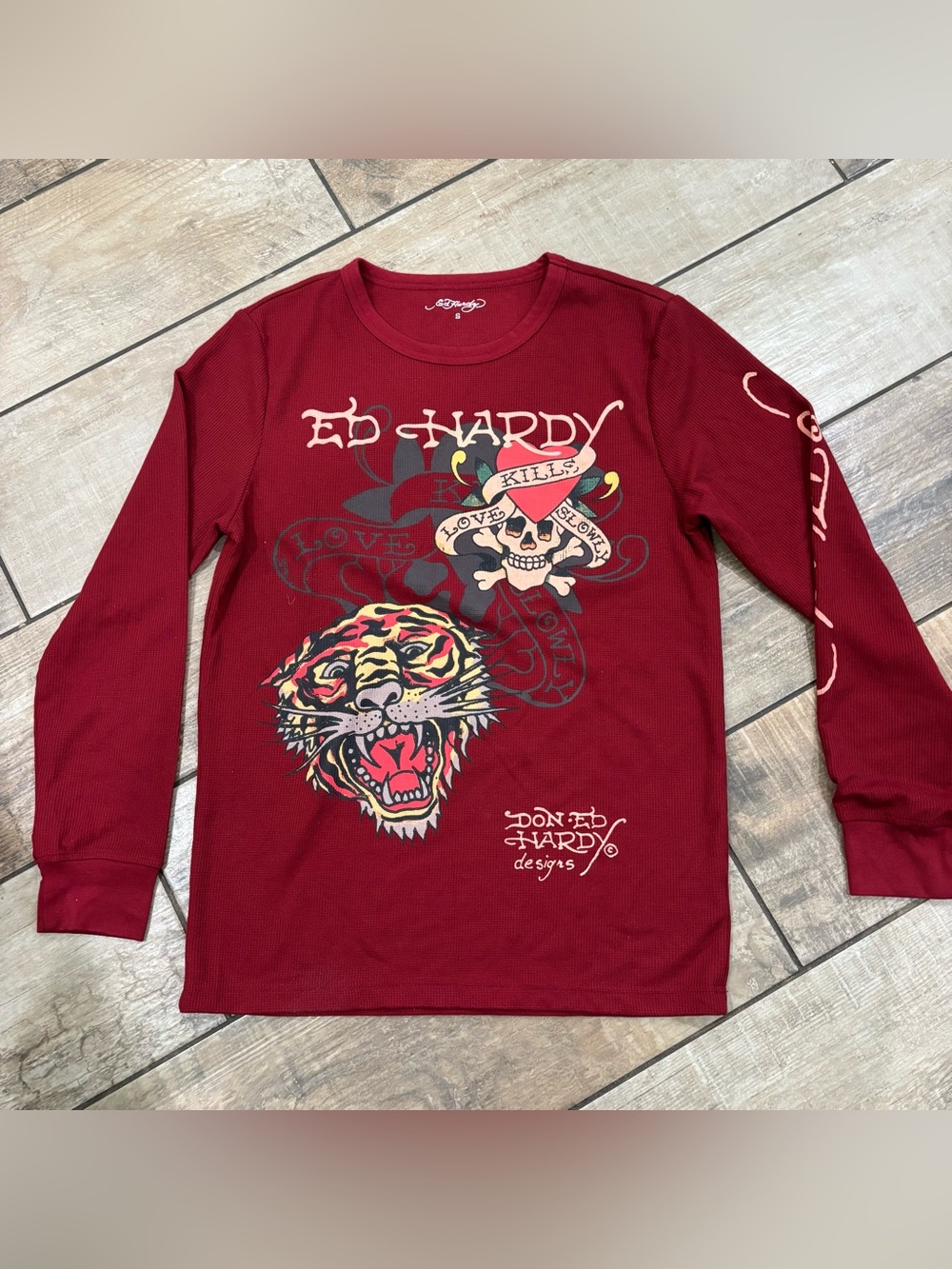 Ed Hardy Y2K Style Thermal Long Sleeve Mens S Burgundy Tiger Tattoo Waffle Knit - Picture 1 of 6